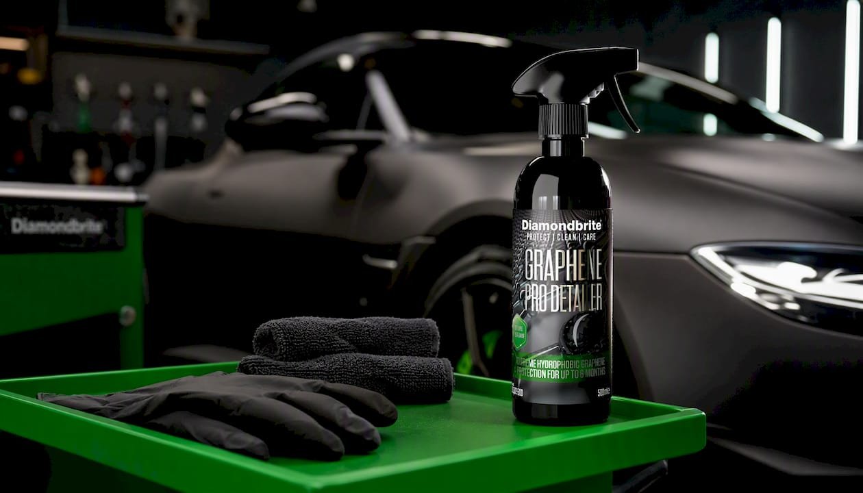 Graphene Pro-Detailer - 6 Months of Shine & Protection